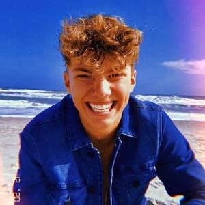 Meet your Posher, Caleb